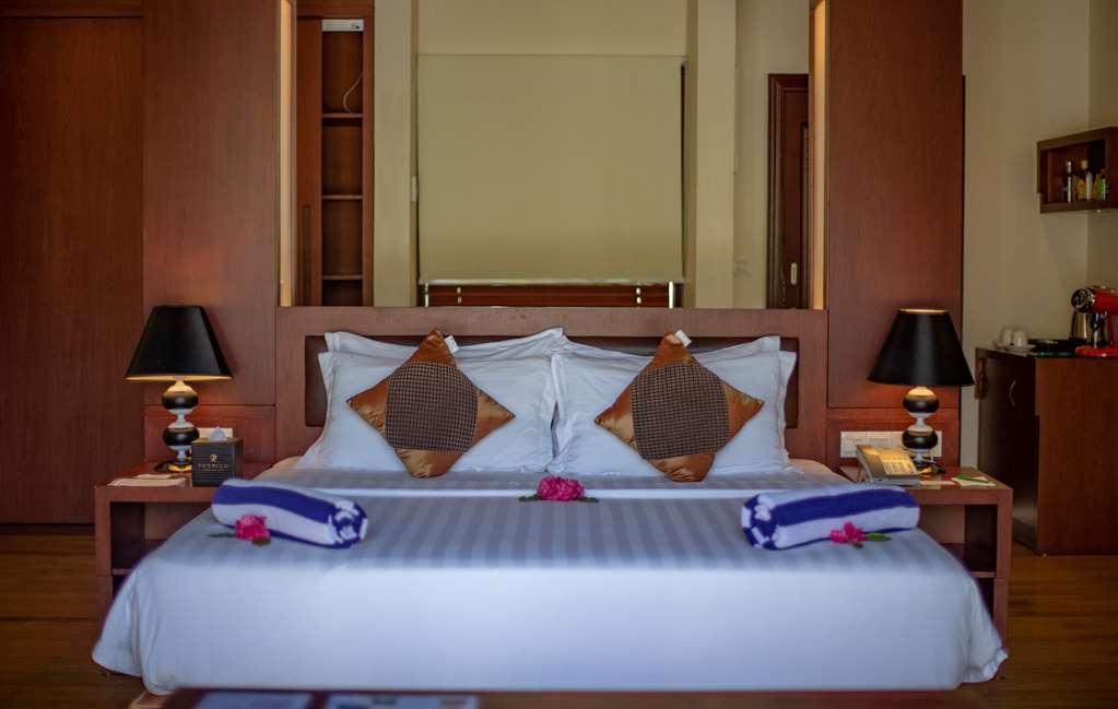 Furaveri Island Resort And Spa Muravandhoo Camera foto
