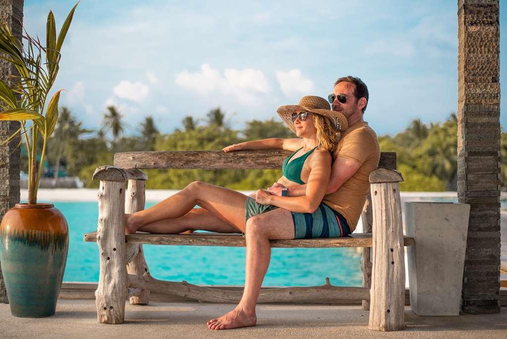 Furaveri Island Resort And Spa Muravandhoo Servizi foto